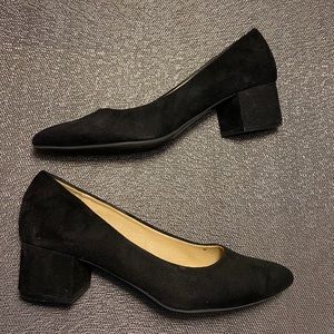 CL by Chinese Laundry Essential low block heel